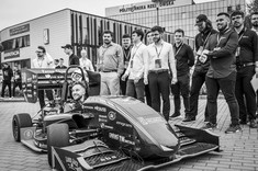Premiera bolidu,