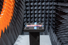 Badania parametrów tekstronicznego identyfikatora RFID z wykorzystaniem systemu Voyantic Tagformance Pro,