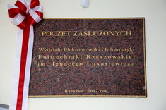 [VIDEO] Galeria zasłużonych dla Wydziału Elektrotechniki i Informatyki